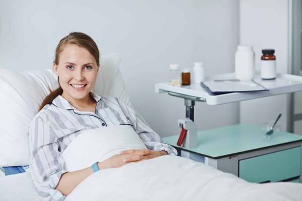 Quelles méthodes de récupération pour les coureurs de 100m haies après un meet ?